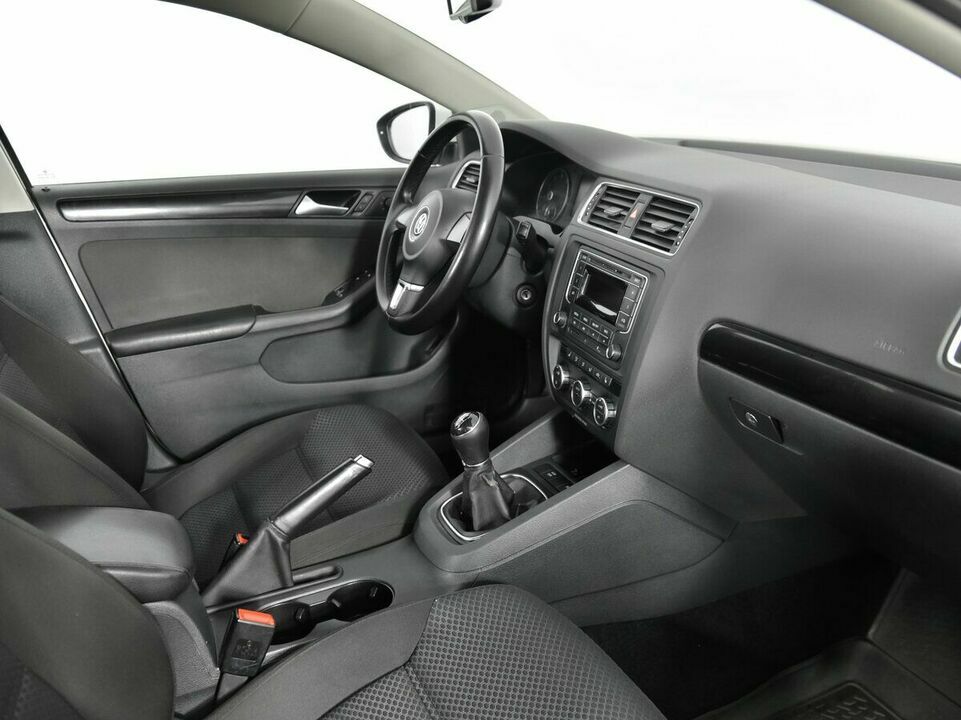 Volkswagen Jetta VI, фото №5