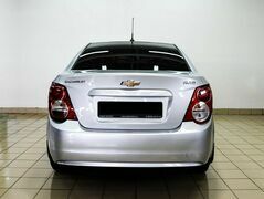 Chevrolet Aveo II, фото №3