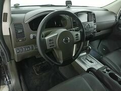 Nissan Pathfinder III Рестайлинг, фото №8