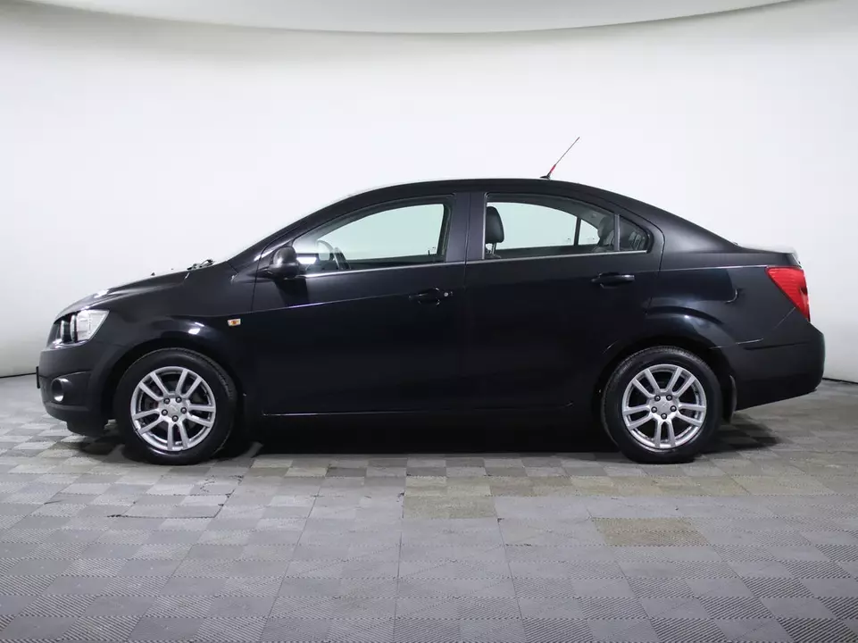 Chevrolet Aveo, фото №8