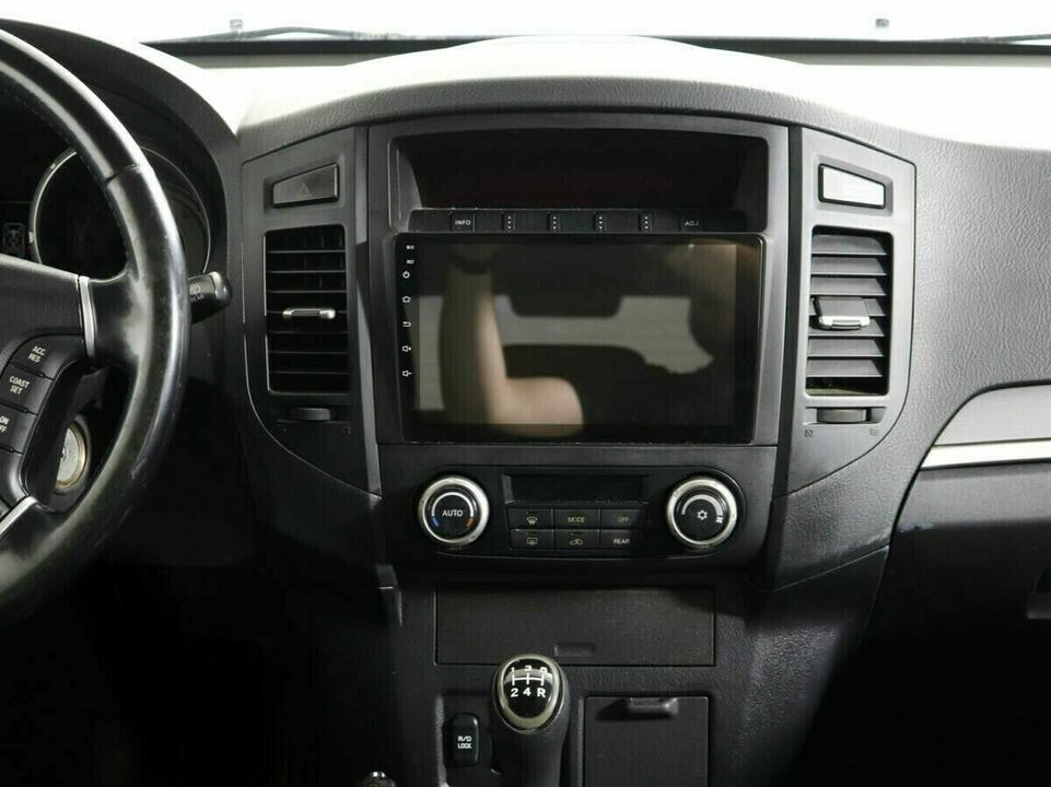 Mitsubishi Pajero IV, фото №8