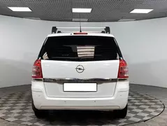 Opel Zafira, фото №6