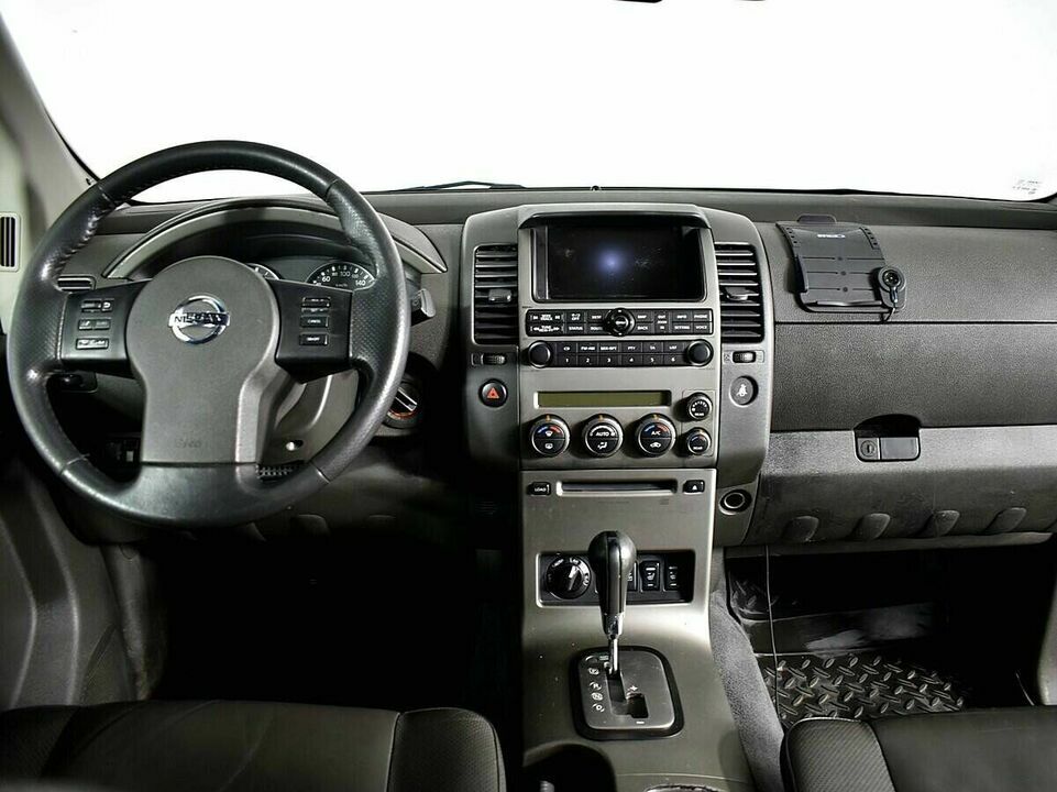Nissan Pathfinder III, фото №8