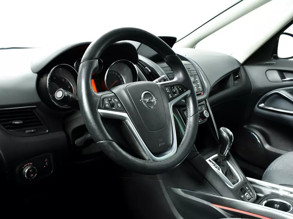 Opel Zafira, фото №14
