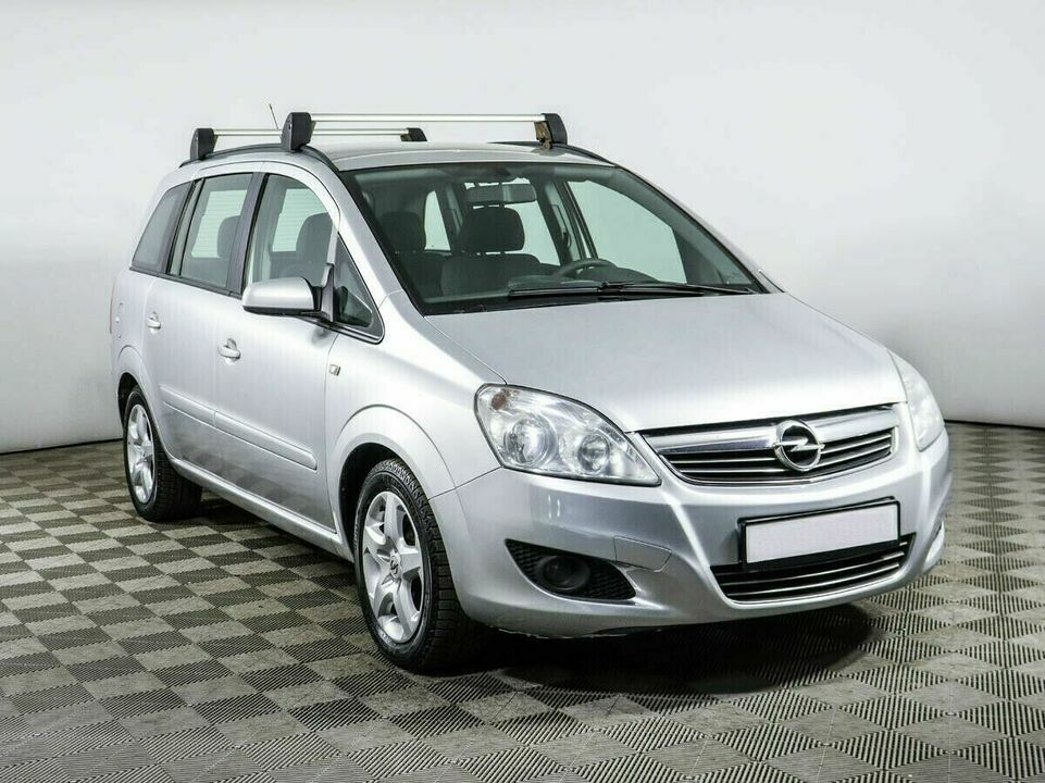 Opel Zafira B Рестайлинг, фото №3