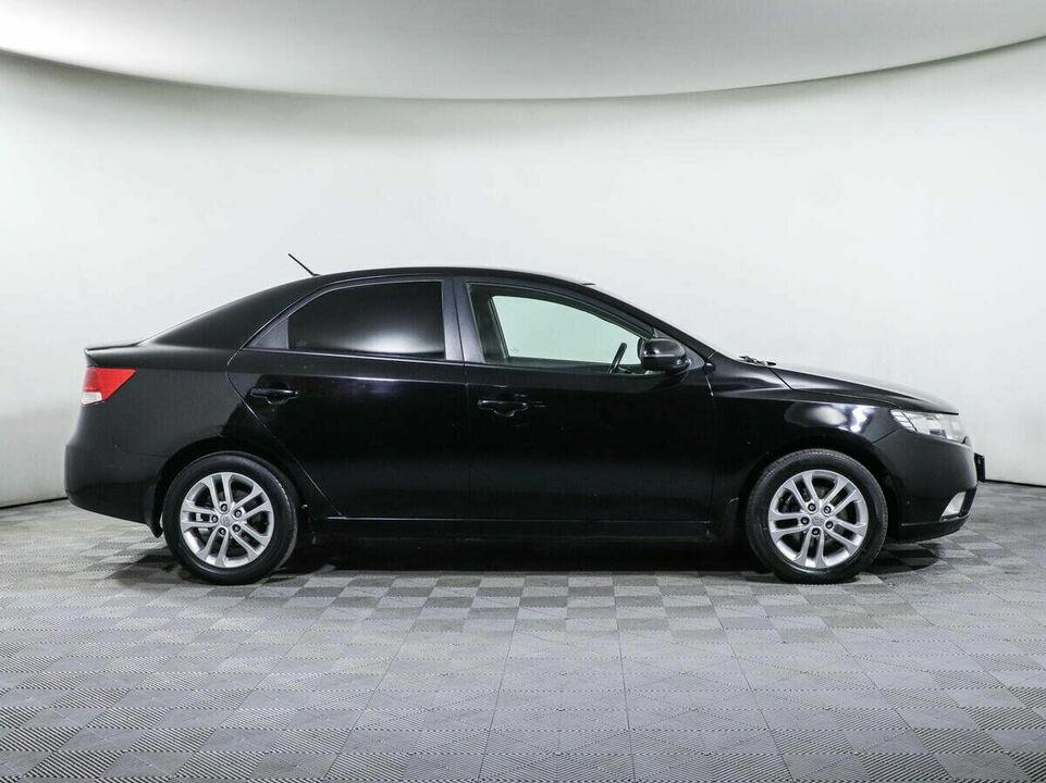 Kia Cerato 5-speed II, фото №4