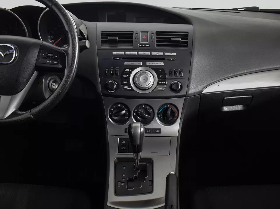 Mazda 3, фото №11