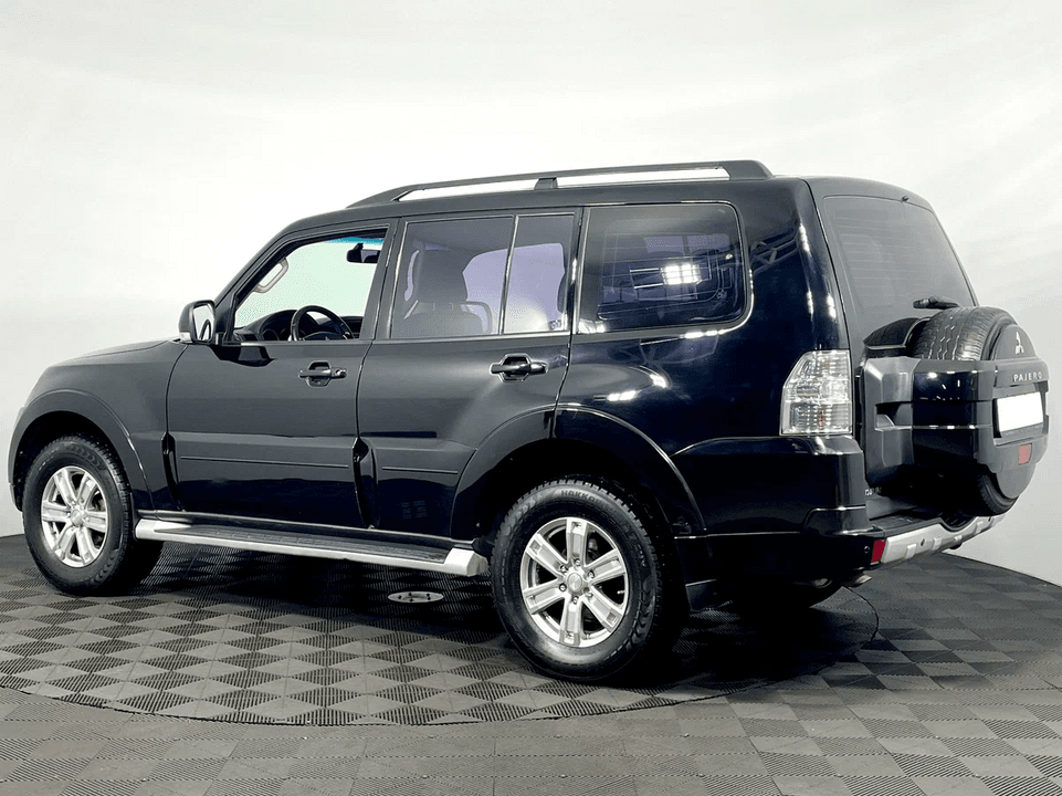 Mitsubishi Pajero IV Рестайлинг 1, фото №3