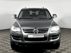 Volkswagen Touareg I Рестайлинг, фото №1