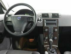 Volvo S40 II, фото №7