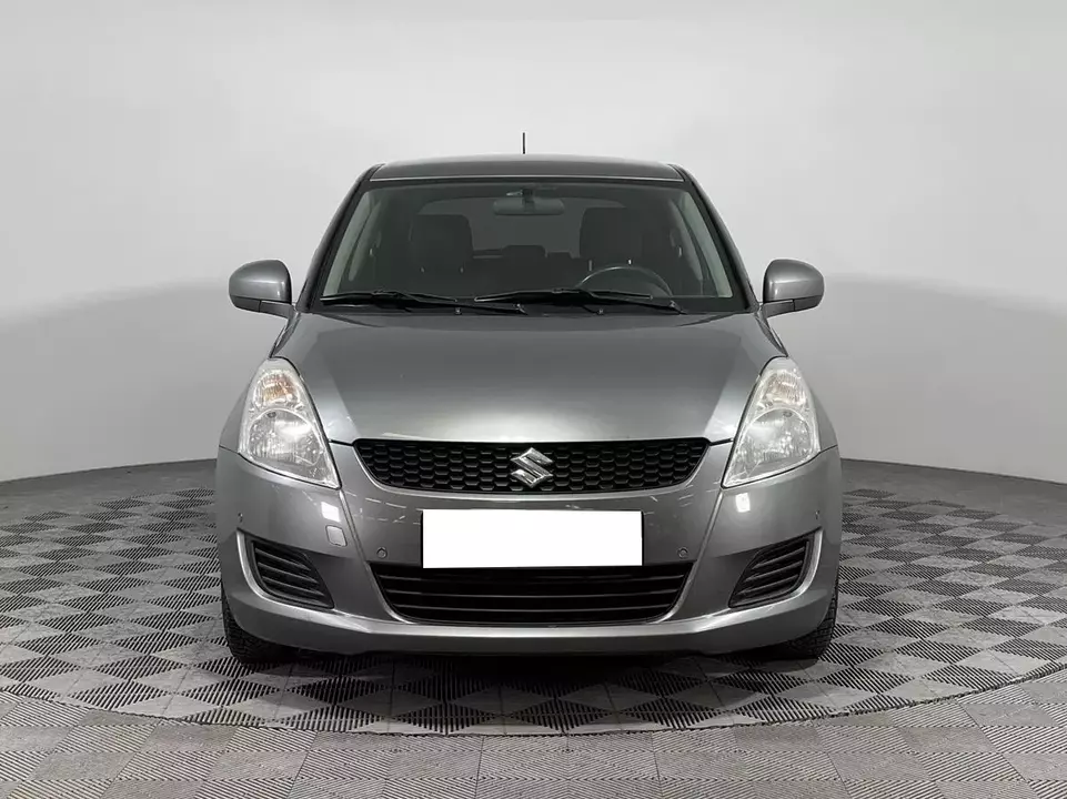 Suzuki Swift, фото №2
