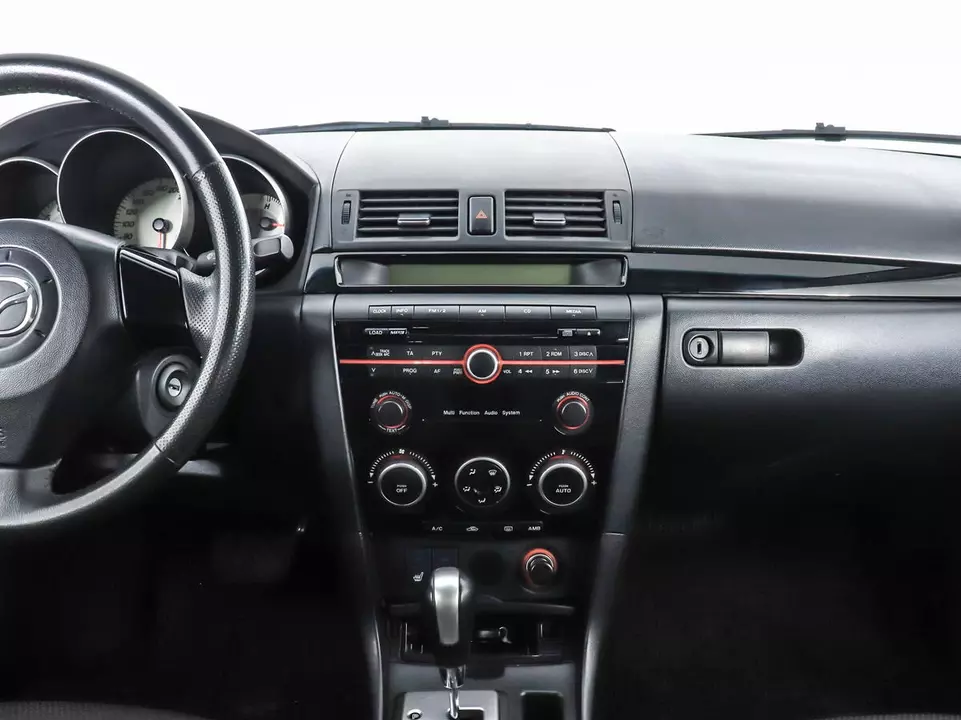 Mazda 3, фото №12