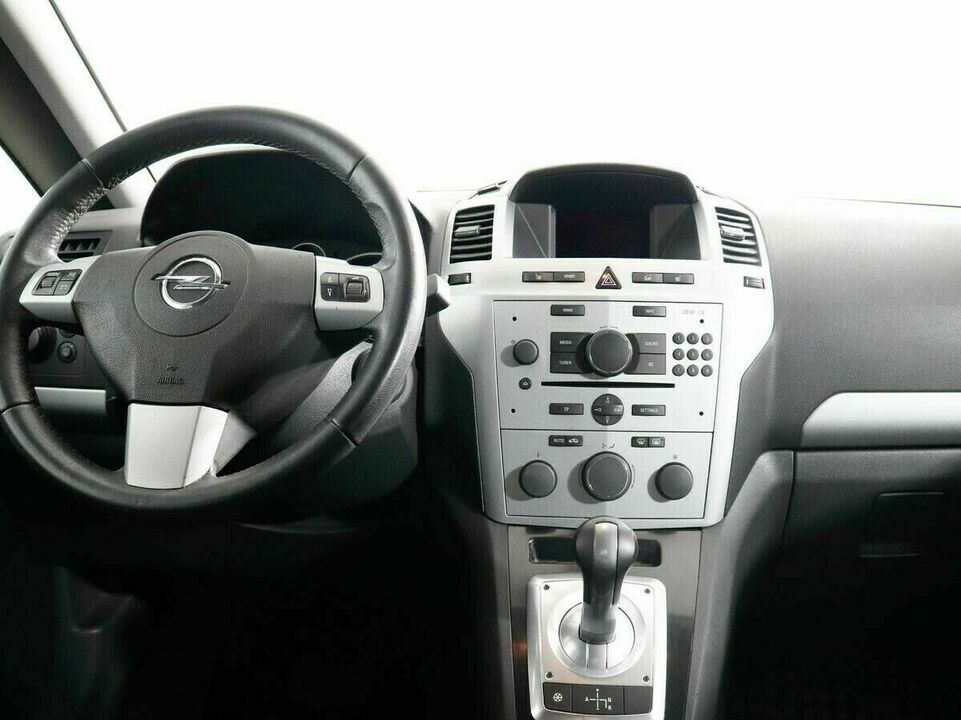 Opel Zafira B Рестайлинг, фото №6