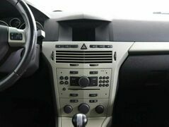 Opel Astra 1.6 Робот, фото №5