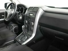Suzuki Grand Vitara 2.0 Автомат, фото №8