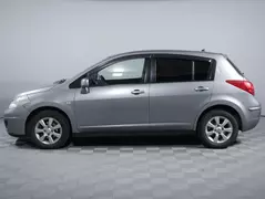 Nissan Tiida, фото №8