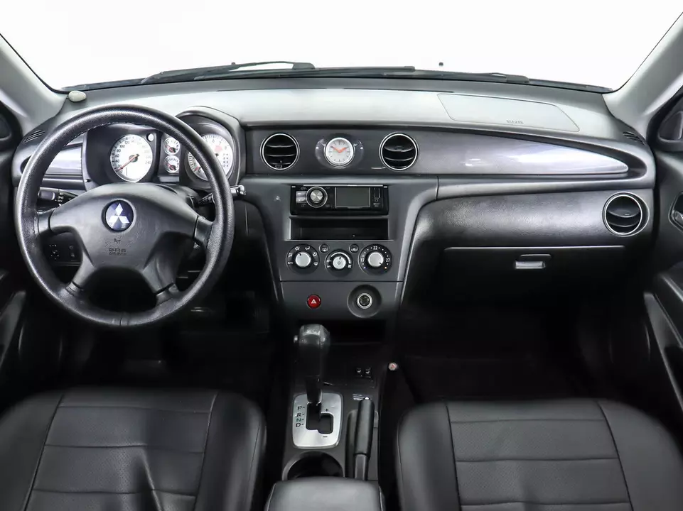 Mitsubishi Outlander, фото №11