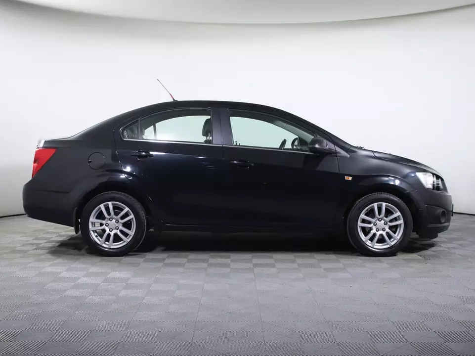 Chevrolet Aveo, фото №4