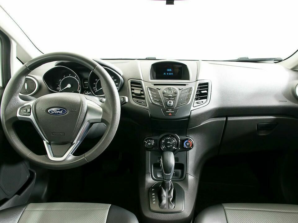 Ford Fiesta, фото №9