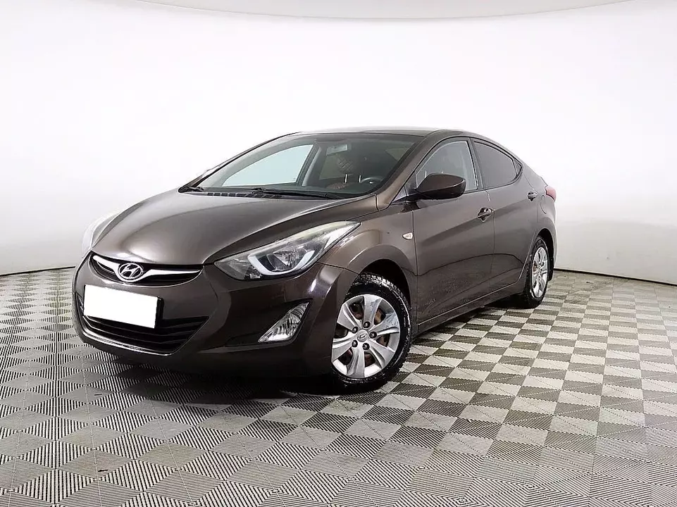 Hyundai Elantra, фото №1