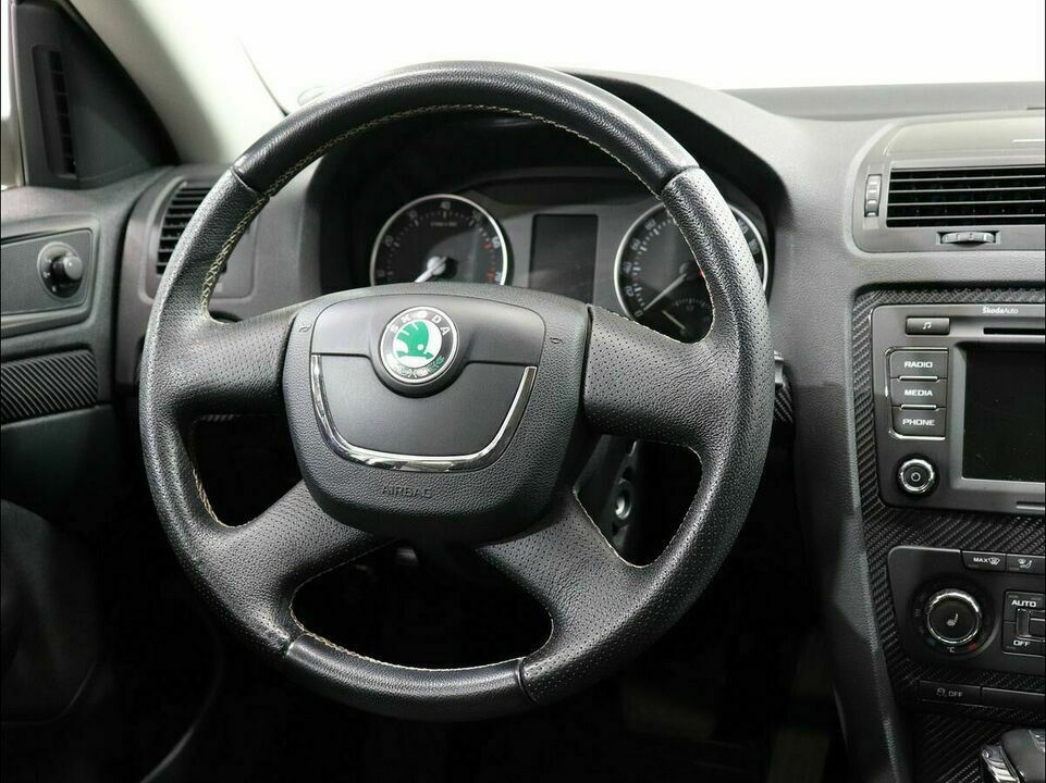 Skoda Octavia, фото №11