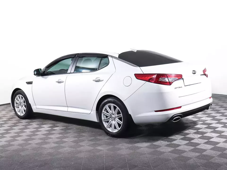 Kia Optima, фото №7