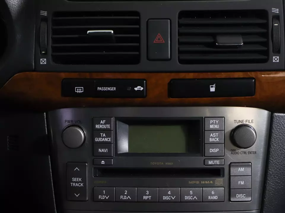 Toyota Avensis, фото №13
