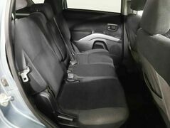 Mitsubishi Outlander II, фото №8