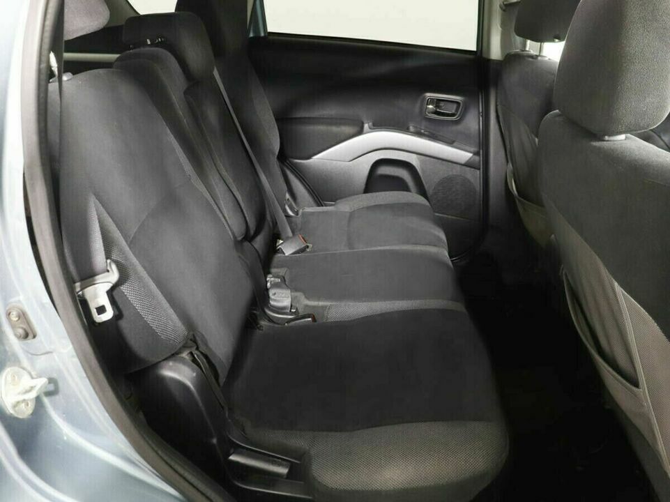 Mitsubishi Outlander II, фото №8