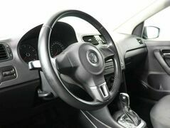 Volkswagen Polo 1.6 Автомат, фото №5
