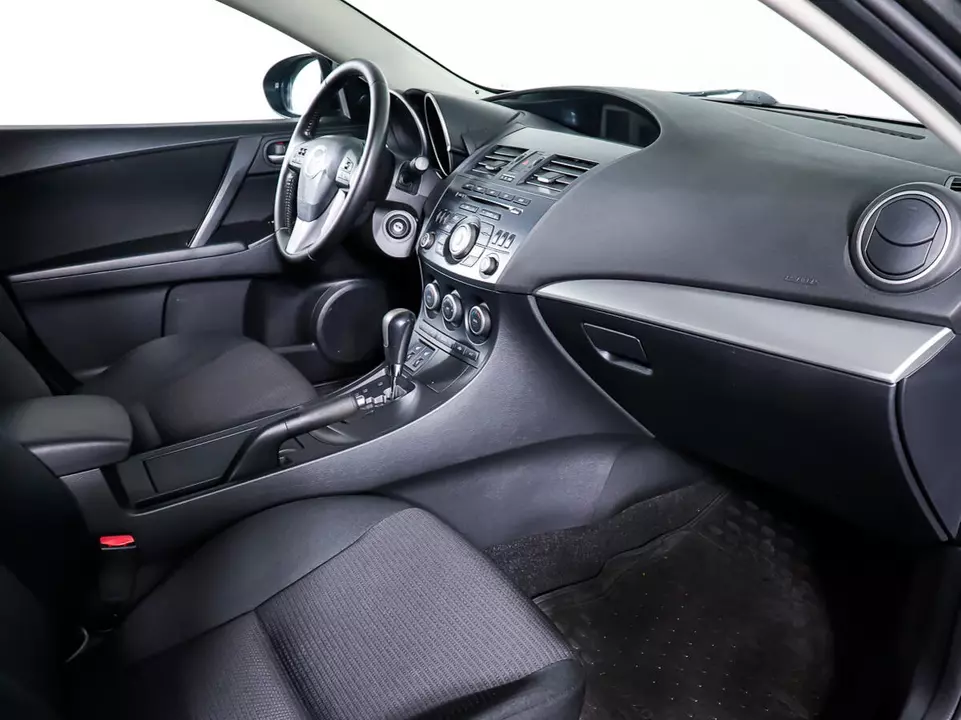 Mazda 3, фото №11