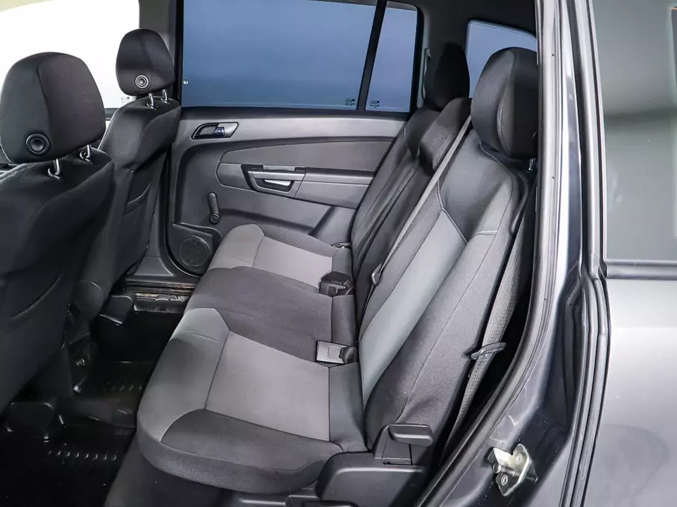 Opel Zafira, фото №13