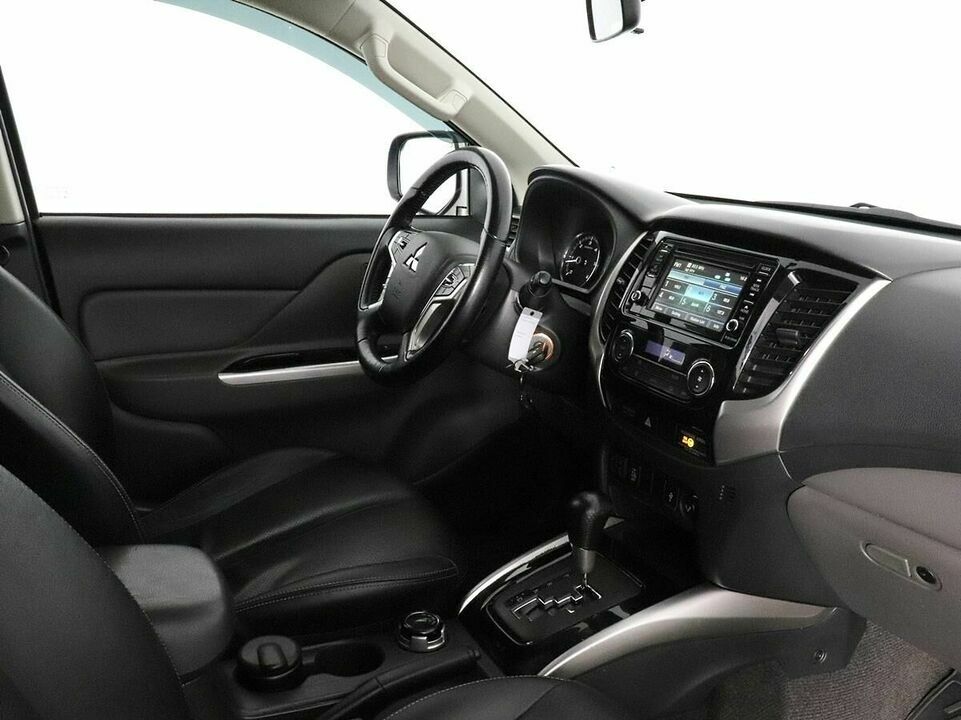 Mitsubishi L200, фото №2