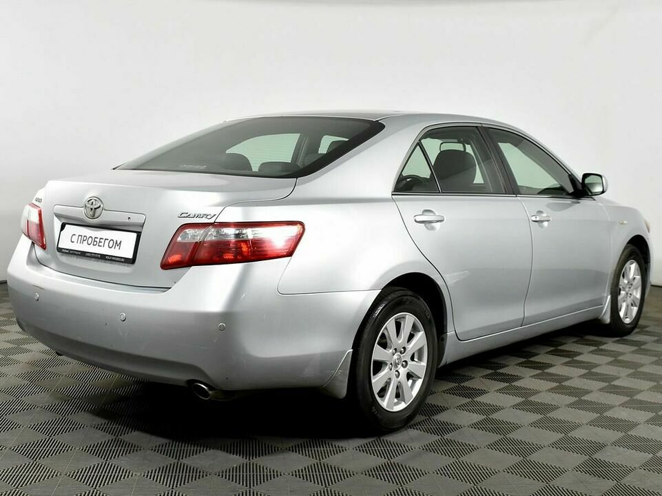 Toyota Camry, фото №4