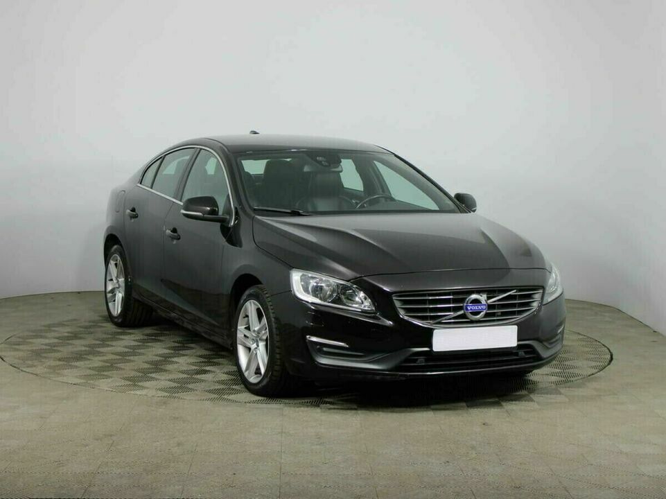 Volvo S60 II Рестайлинг, фото №2