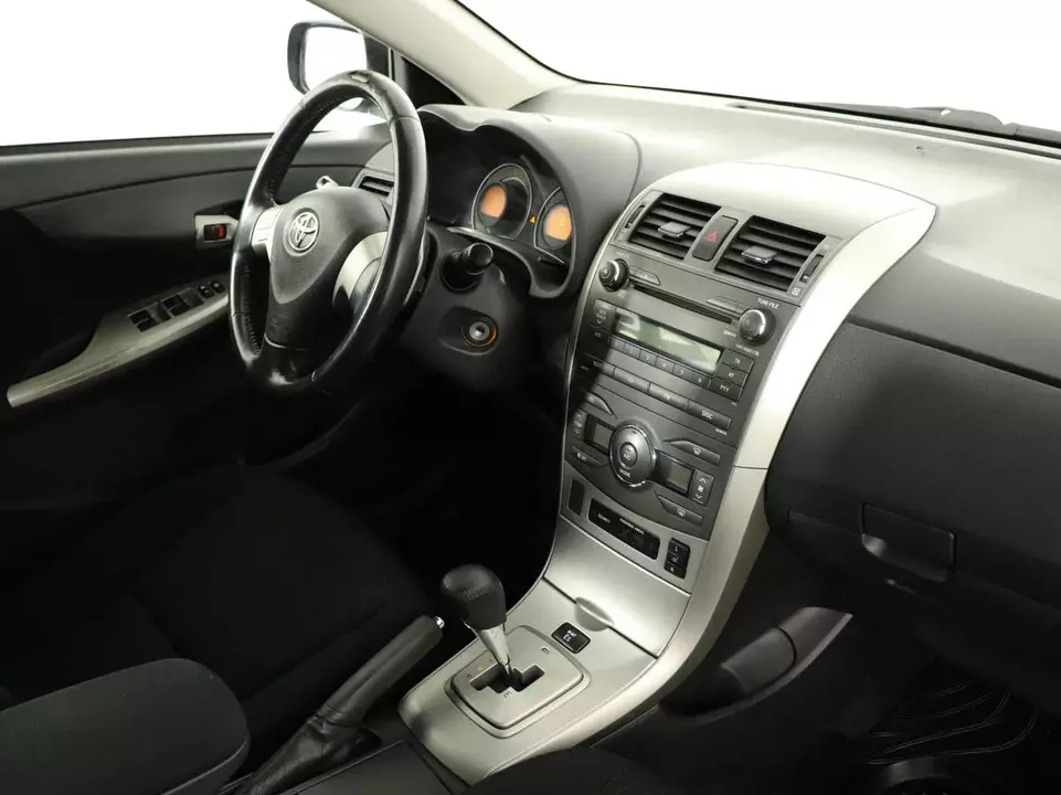 Toyota Corolla, фото №7