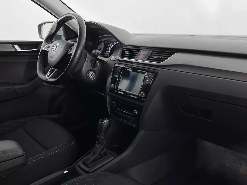 Skoda Rapid, фото №9