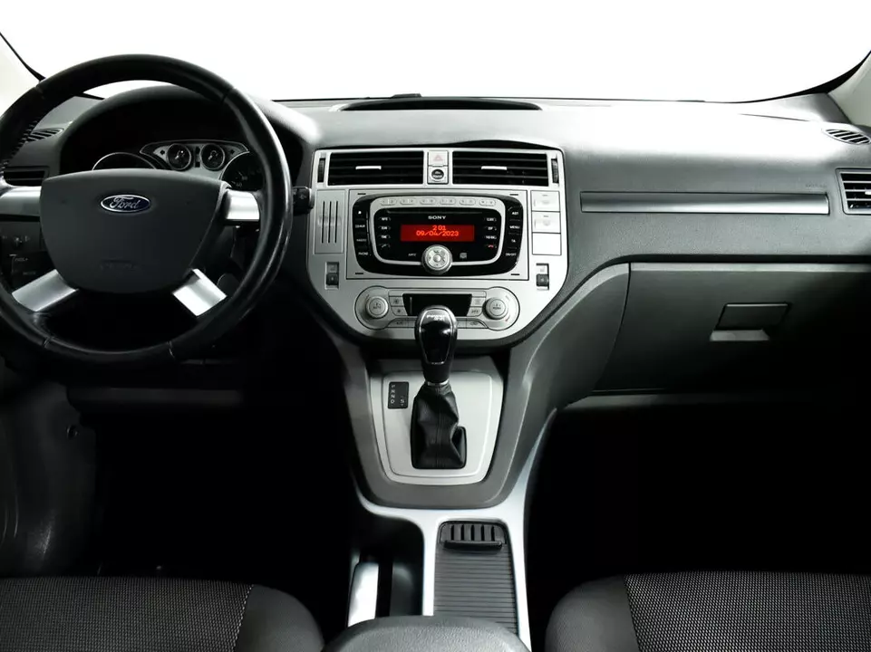 Ford Kuga, фото №11
