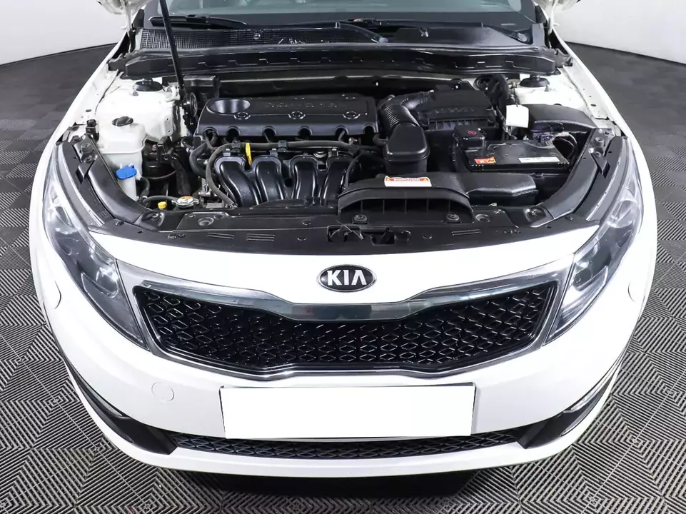 Kia Optima, фото №9