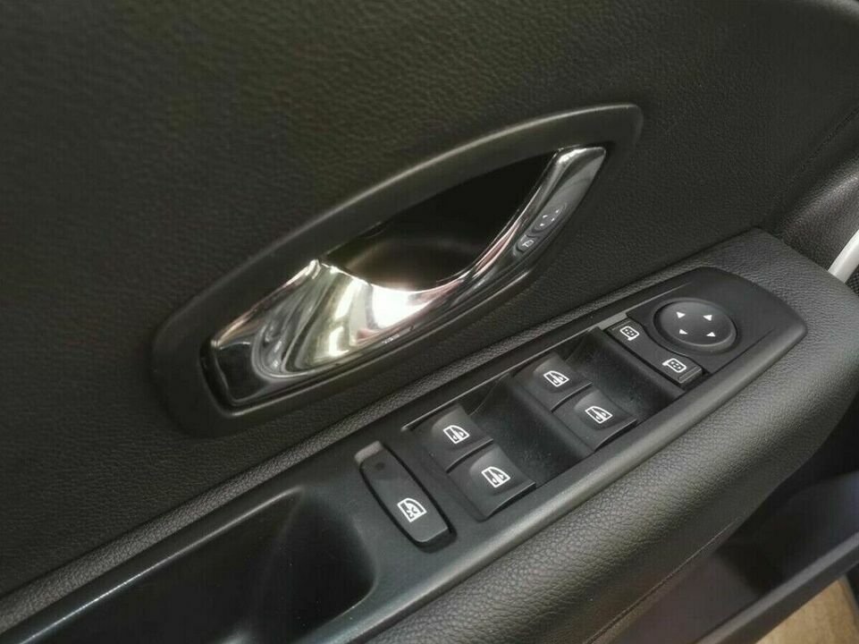 Renault fluence, фото №10