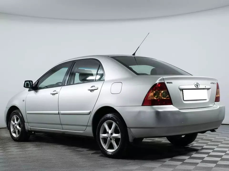 Toyota Corolla, фото №7