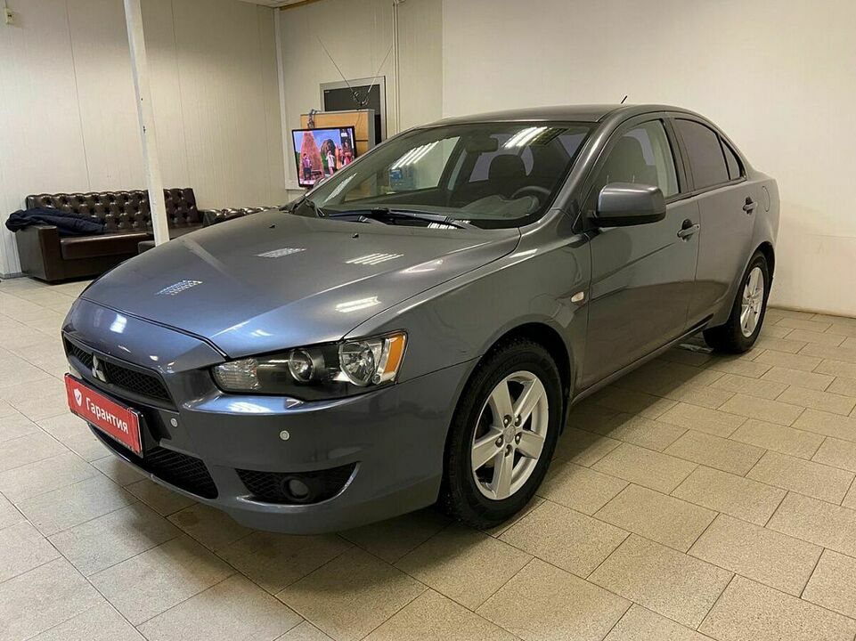 Mitsubishi Lancer, фото №1