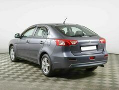 Mitsubishi Lancer X, фото №3