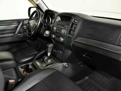 Mitsubishi Pajero IV, фото №8
