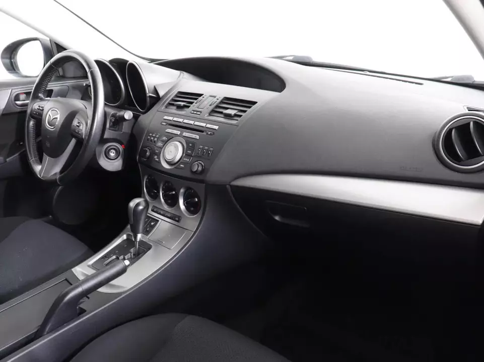 Mazda 3, фото №10