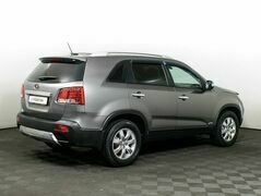 Kia Sorento, фото №8