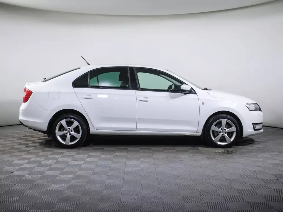 Skoda Rapid, фото №4