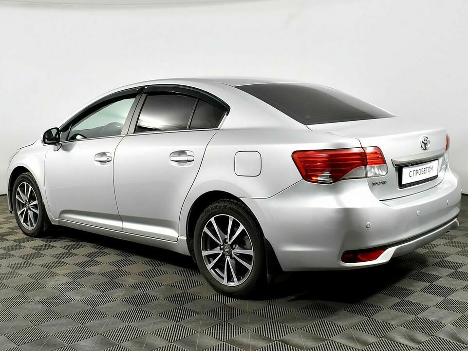 Toyota Avensis, фото №3