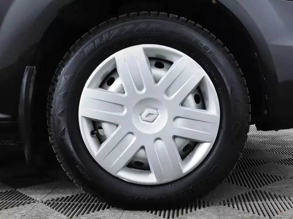 Renault Logan, фото №13