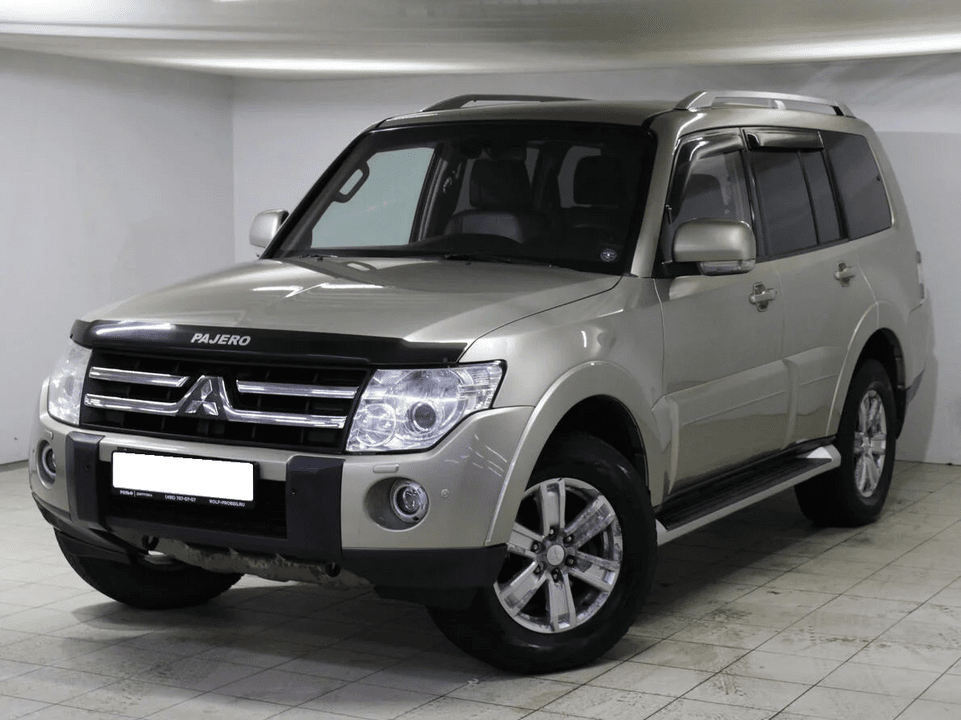 Mitsubishi Pajero IV, фото №1